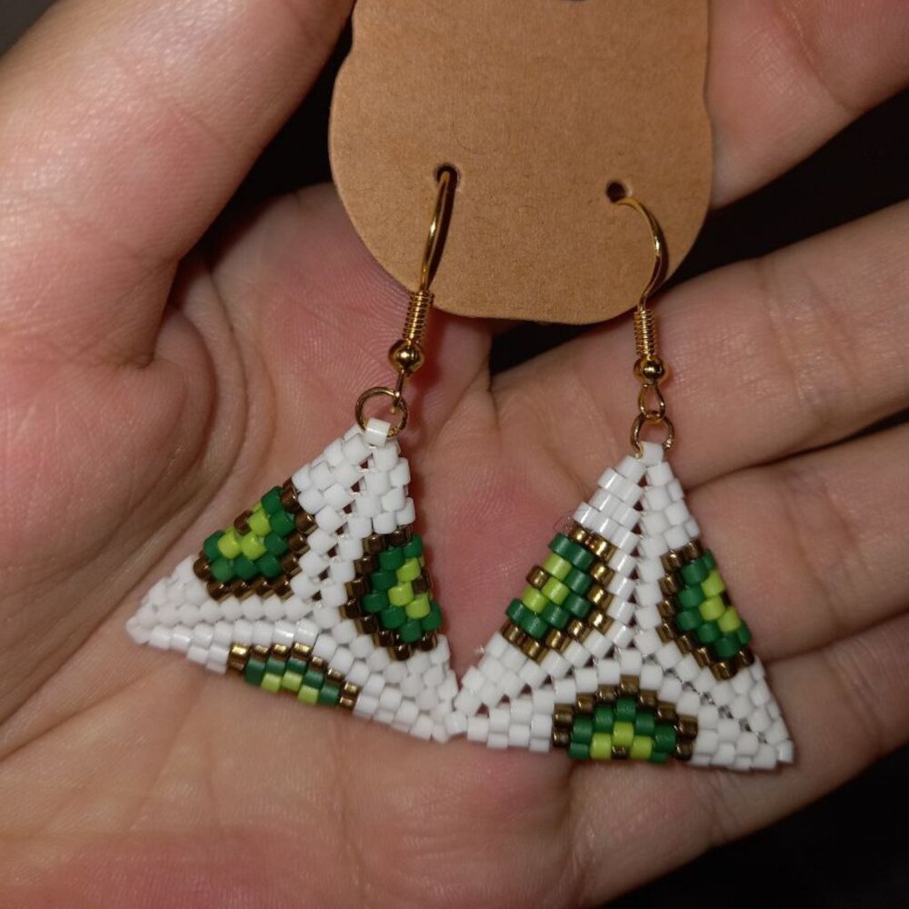 🎨 New Handwoven Triangle Earrings – Now in 3 Unique Colorways!